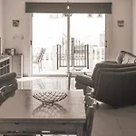 Nissi 87 - Luxcyservices