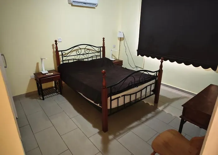 Nissi 87 - Luxcyservices *