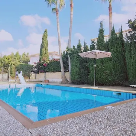 Nissi 87 - Luxcyservices * Ayia Napa