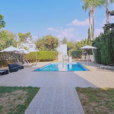 Nissi 87 - Luxcyservices